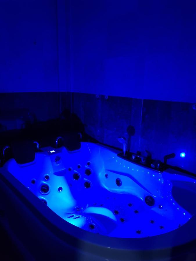 Lights Spa National Arena Mega Mall Monza 부쿠레슈티 외부 사진