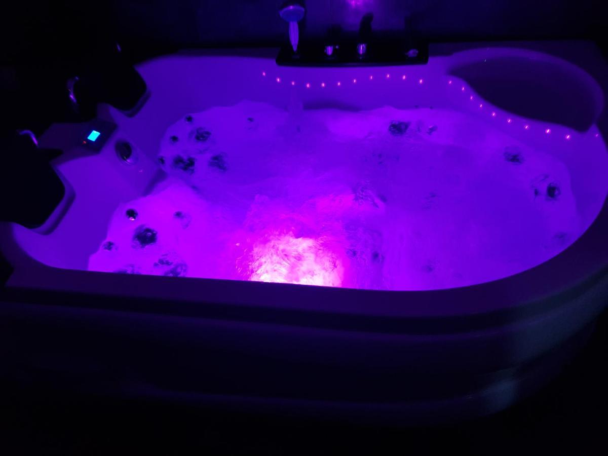Lights Spa National Arena Mega Mall Monza 부쿠레슈티 외부 사진